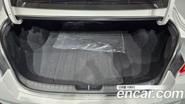 Hyundai Avante Hybrid (CN7) Smart 2023 — фото 29