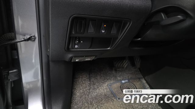 Renault Korea QM6 Gasoline 2WD RE 2018 — фото 18