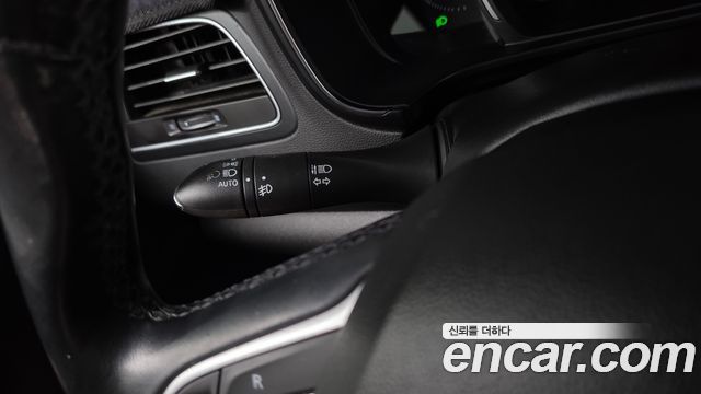 Renault Korea QM6 Gasoline 2WD RE 2018 — фото 29