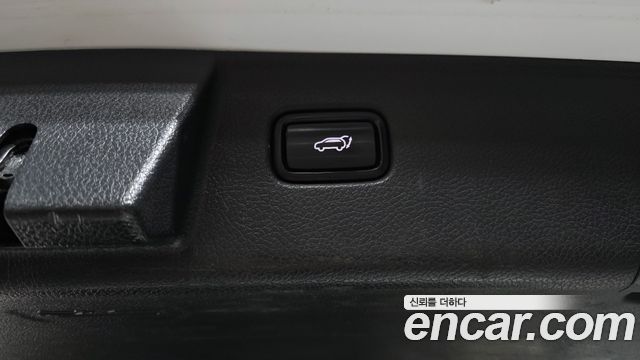 Kia Mohave The Master Diesel 3.0 4WD 5-Seater Masters 2023 — фото 32
