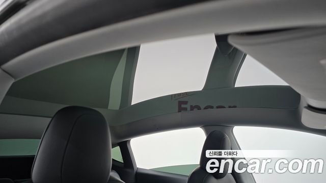 Tesla Model Y Standard Range RWD 2021 — фото 18