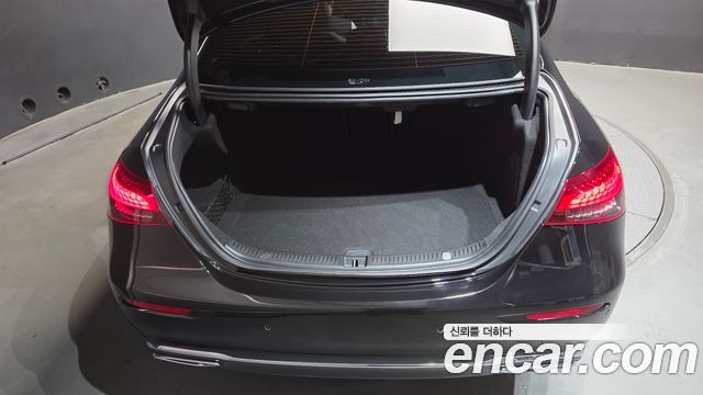 Mercedes-Benz E-Class (W213) E250 Avantgarde 2023 — фото 32
