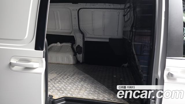 Hyundai Staria Cargo 3-Seater Smart 2025 — фото 12