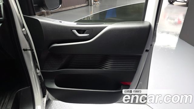Hyundai Staria Cargo 3-Seater Smart 2025 — фото 25