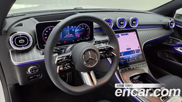 Mercedes-Benz CLE-Class (C236) CLE450 4MATIC Cabriolet 2025 — фото 13