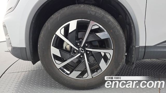 Renault Korea QM6 Quest 2.0 LPe LE 2WD 2024 — фото 5