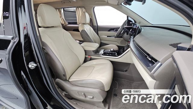 Kia Carnival (IV) Diesel 9-Seater Hi-Limousine Signature 2023 — фото 26