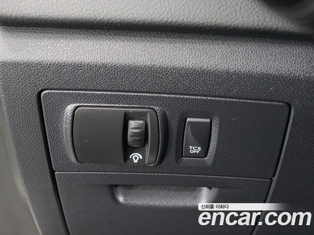Renault Korea SM5 Nova Classic 2018 — фото 15