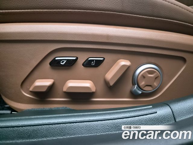 Hyundai Grandeur Hybrid (GN7) Exclusive 2023 — фото 19