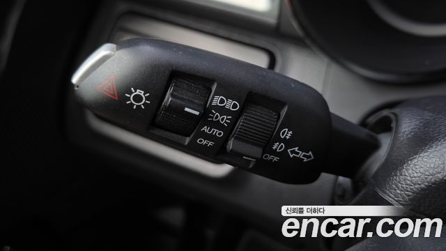 KG Mobility (SsangYong) Tivoli Armor Gear Edition 2WD 2018 — фото 16