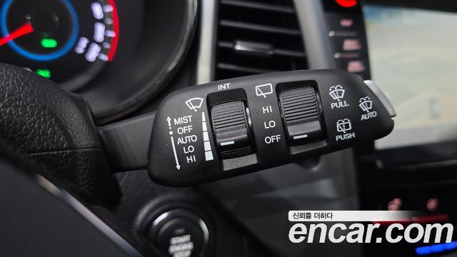 KG Mobility (SsangYong) Tivoli Armor Gear Edition 2WD 2018 — фото 18
