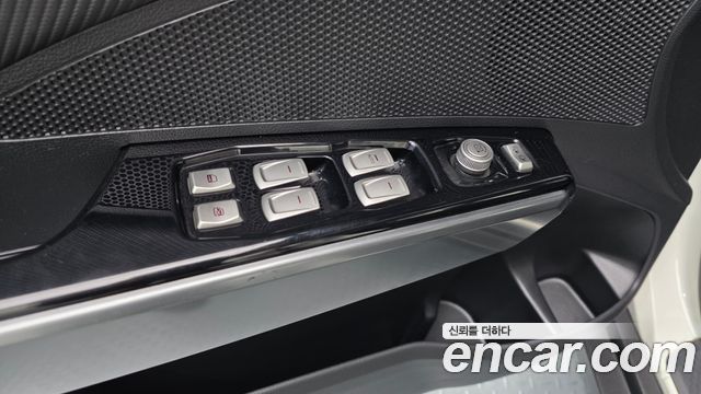 KG Mobility (SsangYong) Tivoli Armor Gear Edition 2WD 2018 — фото 20