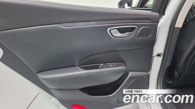 Renault Korea SM6 2.0 LPe LE (Disabled) 2016 — фото 25