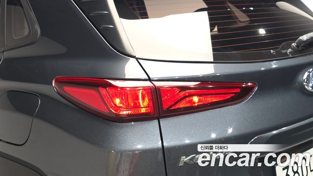 Hyundai Kona 1.6 Turbo 2WD Premium 2020 — фото 23