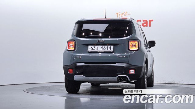Jeep Renegade 2.0 Diesel Limited AWD 2016 — фото 4