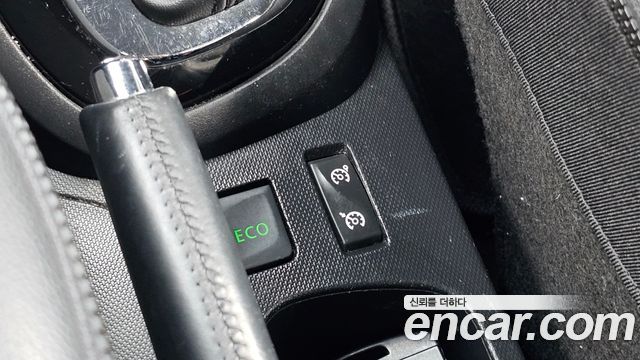 Renault Korea QM3 RE 2016 — фото 17