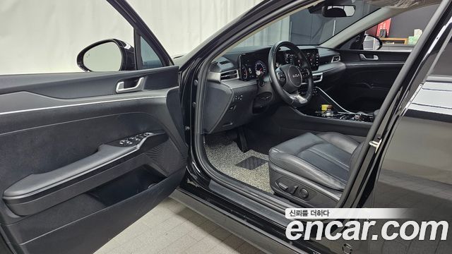 Kia K5 (III) 2.0 LPI(Renter car) Trandy 2023 — фото 10