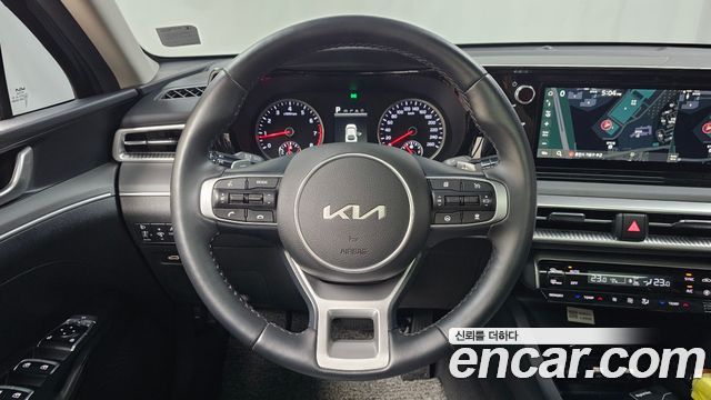 Kia K5 (III) 2.0 LPI(Renter car) Trandy 2023 — фото 13