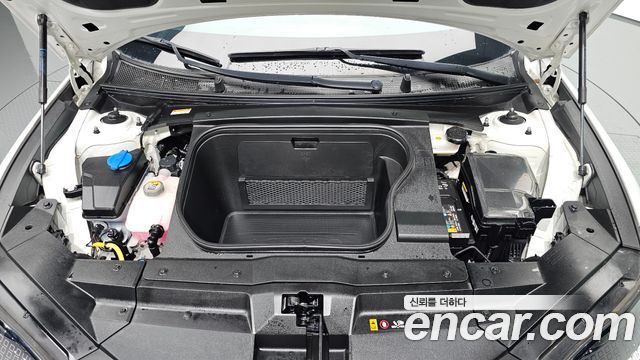 Hyundai Ioniq 6 Long Range Exclusive 2023 — фото 6