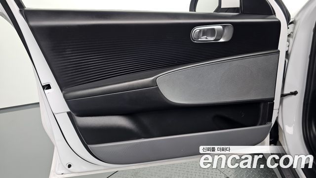 Hyundai Ioniq 6 Long Range Exclusive 2023 — фото 24