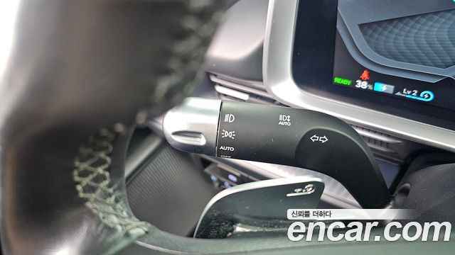 Hyundai Ioniq 6 Long Range Exclusive 2023 — фото 27