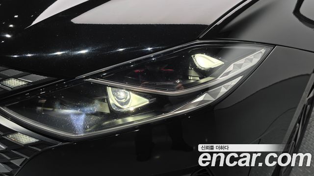 Hyundai Grandeur Hybrid (IG) Le Blanc 2023 — фото 28