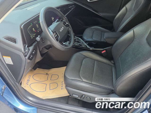 Kia Niro Prestige 2022 — фото 21