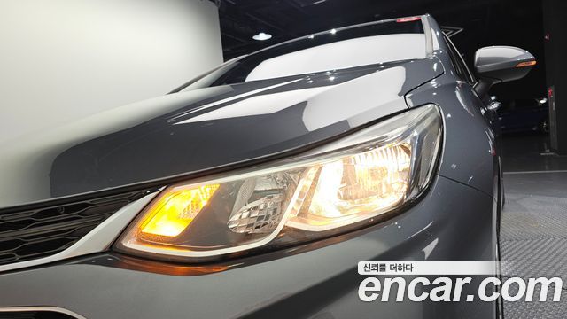Chevrolet Cruze 1.4 Turbo LT Deluxe 2017 — фото 28