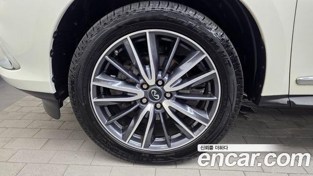Infiniti QX60 3.5 AWD 2017 — фото 5