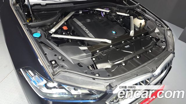 BMW X6 (G06) xDrive40i M Sport 2024 — фото 6