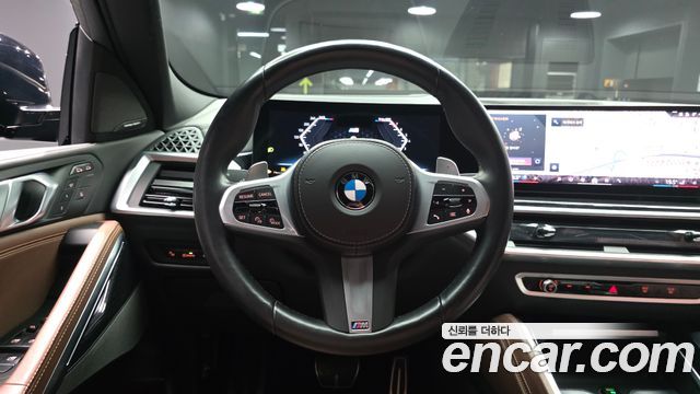 BMW X6 (G06) xDrive40i M Sport 2024 — фото 13