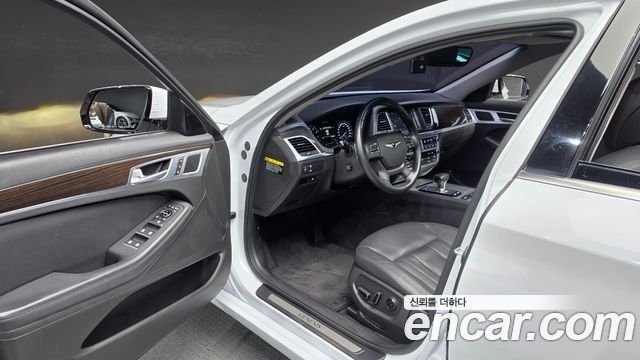 Genesis G80 3.3 GDI AWD Luxury 2017 — фото 10