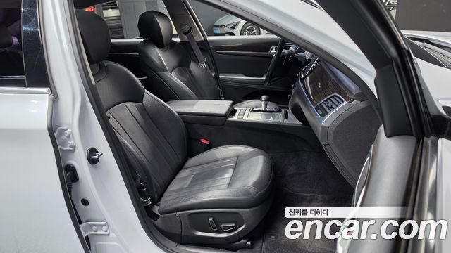 Genesis G80 3.3 GDI AWD Luxury 2017 — фото 15