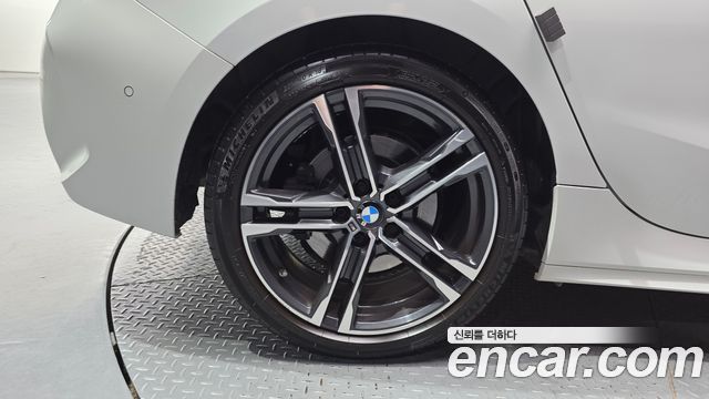 BMW 1 Series (F40) 120i M Sports 2022 — фото 5