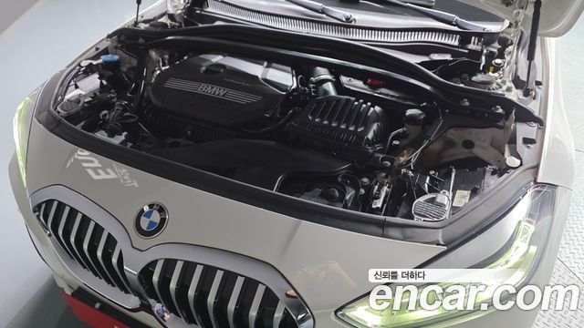 BMW 1 Series (F40) 120i M Sports 2022 — фото 6