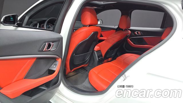 BMW 1 Series (F40) 120i M Sports 2022 — фото 12