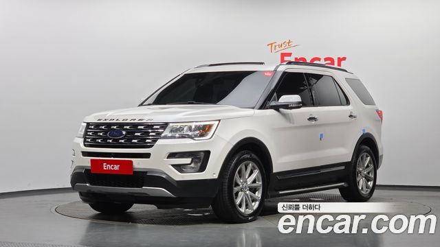 Ford Explorer 2.3 Limited 4WD 5th