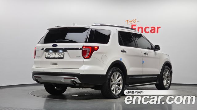 Ford Explorer 2.3 Limited 4WD 5th 2017 — фото 2