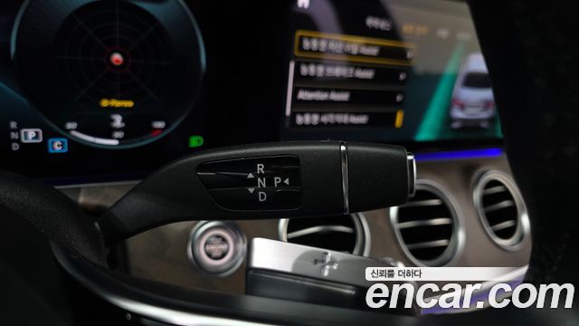 Mercedes-Benz E-Class (W213) E250 Exclusive 2021 — фото 9