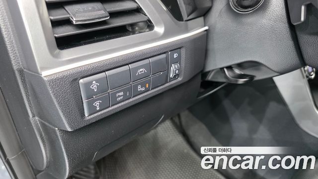 KG Mobility (SsangYong) Beautiful Korando Diesel 1.6 4WD C7 2021 — фото 18