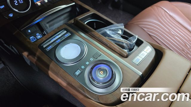 Genesis G80 (RG3) Gasoline 2.5 Turbo AWD 2022 — фото 9