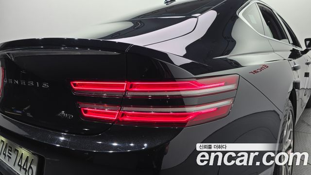 Genesis G80 (RG3) Gasoline 2.5 Turbo AWD 2022 — фото 23