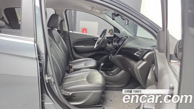 Chevrolet Spark Premier 2019 — фото 11