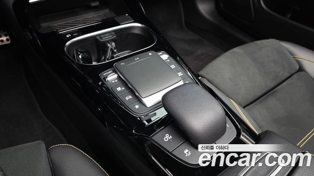 Mercedes-Benz CLA-Class (C118) AMG CLA 45 S 4MATIC+ 2021 — фото 18