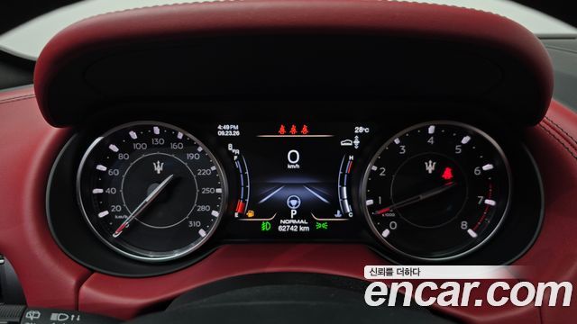 Maserati Levante 3.0 AWD Modena 2022 — фото 8