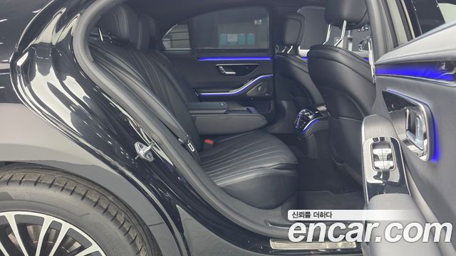 Mercedes-Benz S-Class (W223) S350 d 2022 — фото 16