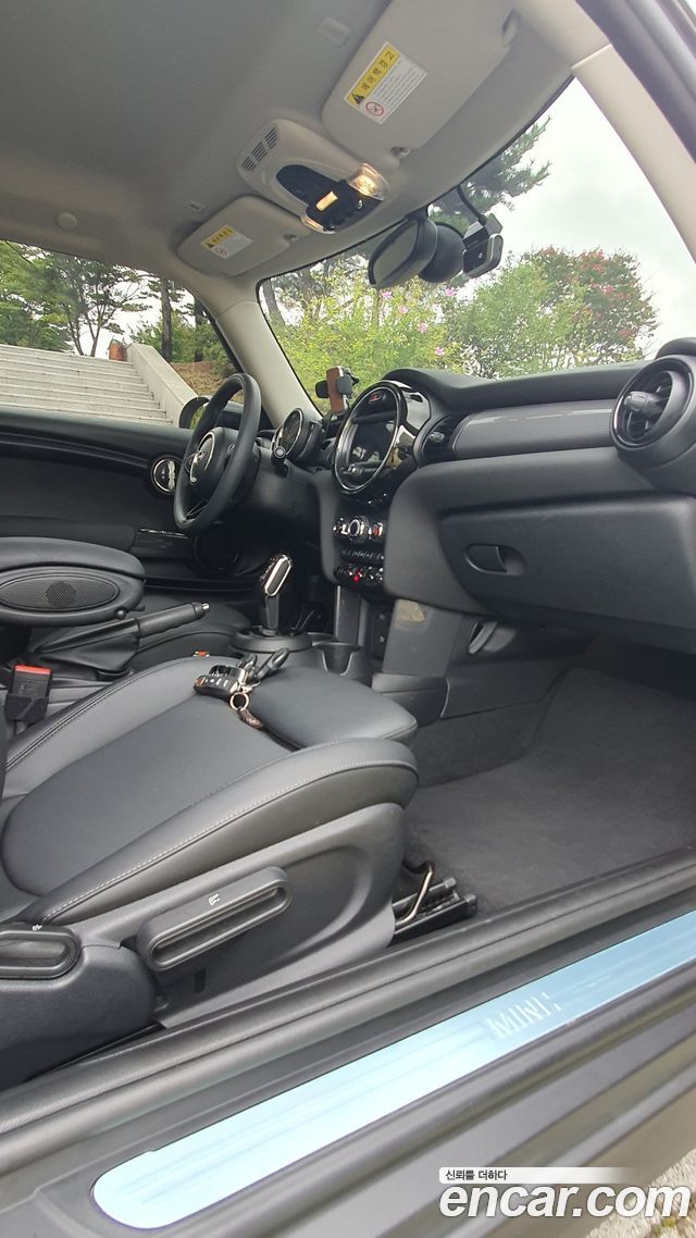 MINI Cooper Standard Third Generation 2020 — фото 20