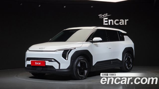 Kia EV3 Long Range 2WD Earth 2025 — фото 1