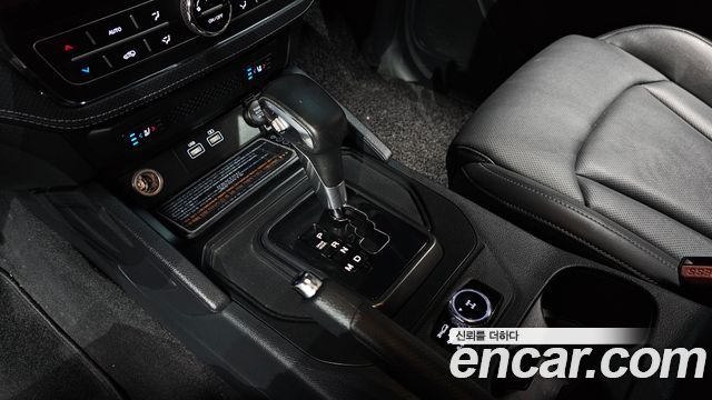 KG Mobility (SsangYong) Rexton Sports Khan Diesel 2.2 4WD Prestige 2022 — фото 9