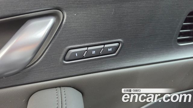 Renault Korea Filante 1.5 E-Tech Esprit Alpine 2WD 2027 — фото 42